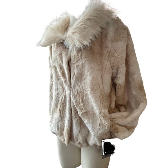 -Andrew Marc New York Faux Fur Tan 2 Tone Coat size Large - Picture 2 of 15